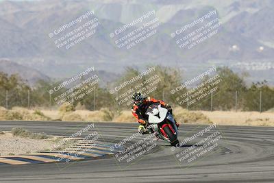 media/Dec-04-2025-Racers Edge (Thu) [[5ebc9f124d]]/3-B Group/1-Session 1 (Turn 7)/